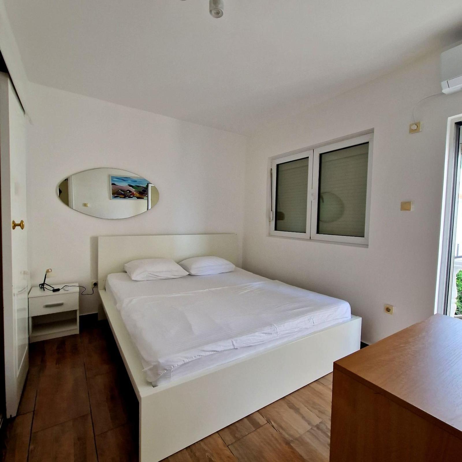 Hortus Apartments Sveti Stefan Exterior foto